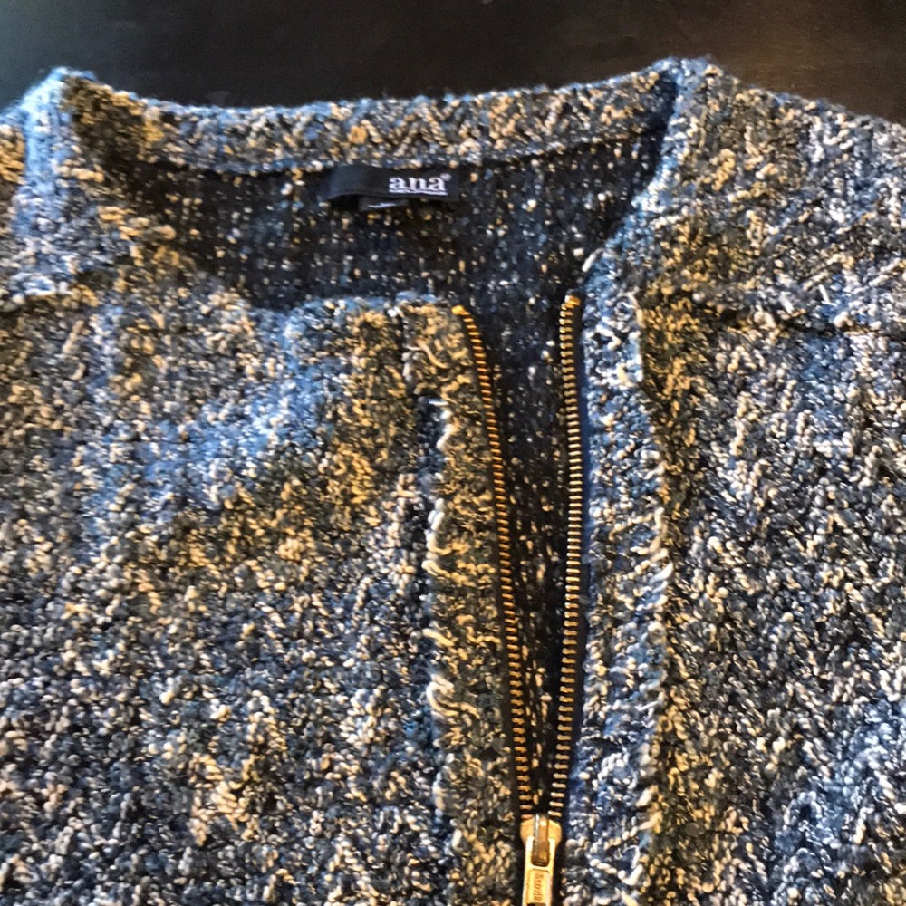 Women’s Medium Blue / Cream Blazer by Ana ⭐️